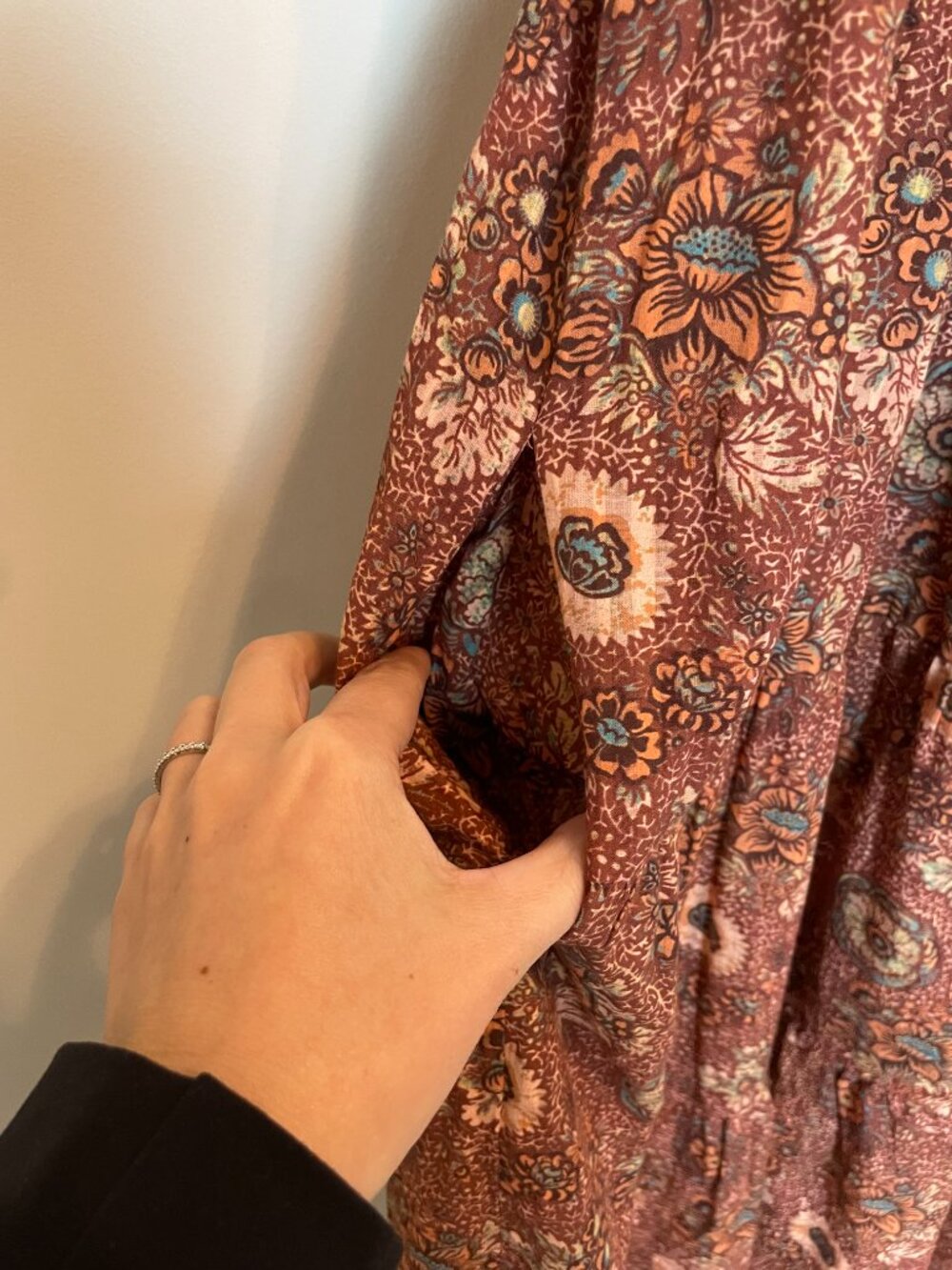 ULLA JOHNSON Cordelia Rosebud Floral Smocked Boho Midi Dress \\ 00 (XS) - Picture 6 of 11
